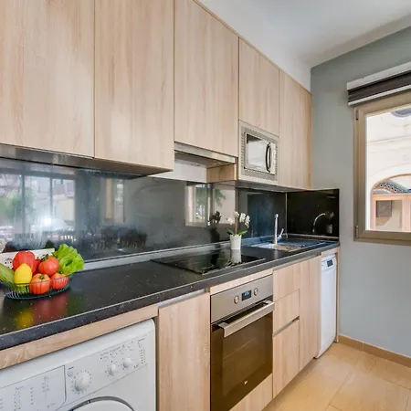 For 10 Guests Near *