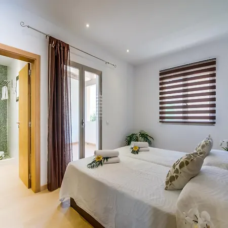 Retreat With Private Terrace *